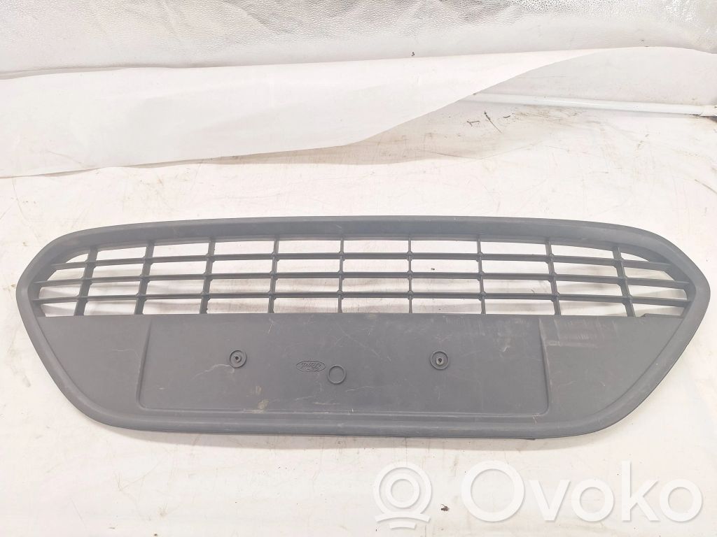 Ford Focus Front bumper lower grill 