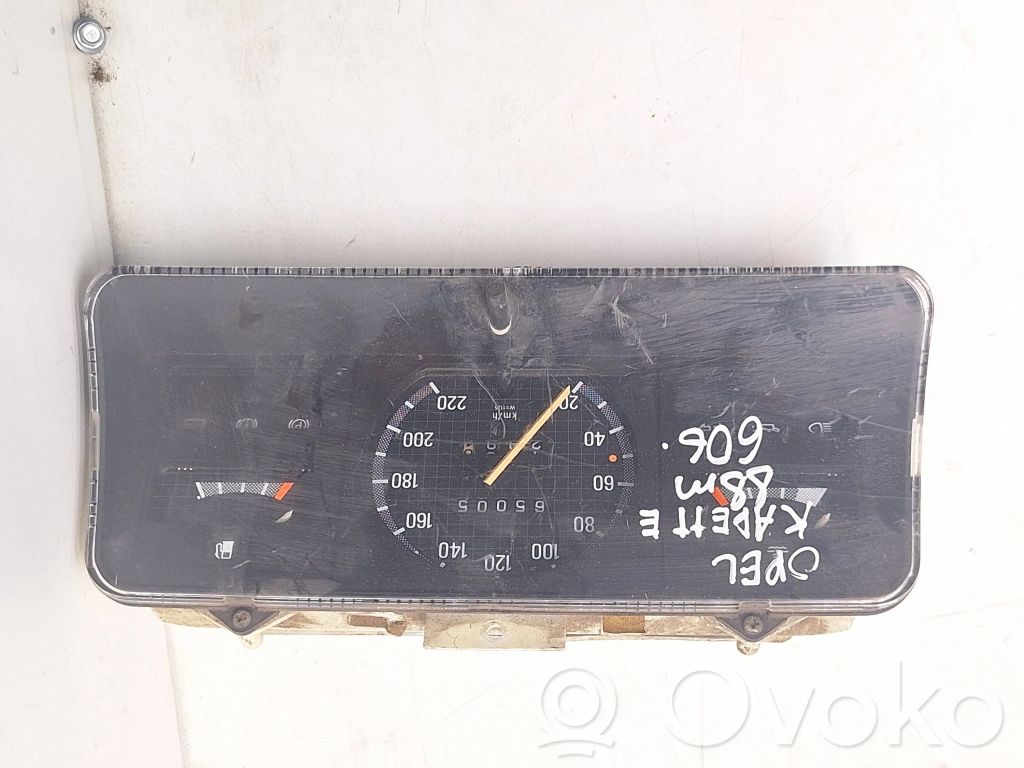 Opel Ascona C Speedometer (instrument cluster) 