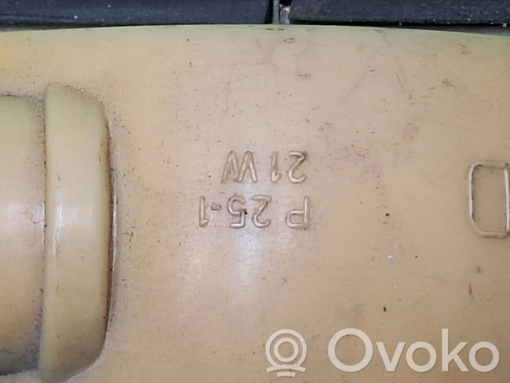 Etuheijastin   P251
