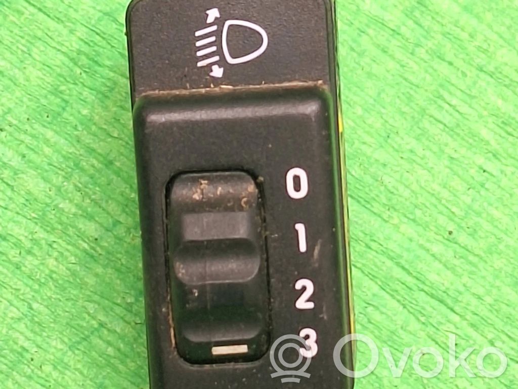 Headlight level height control switch   90346276,50270514,90320611,0320614
