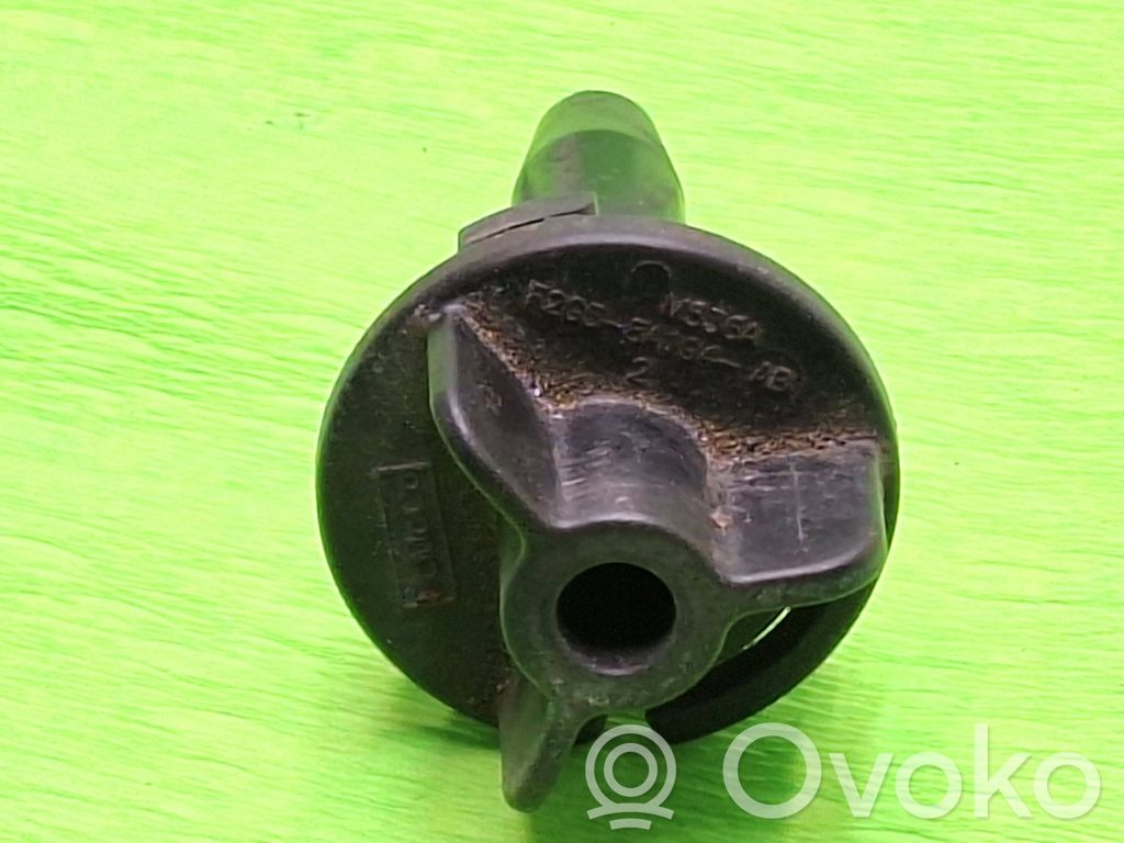 Ford Mondeo MK V Halterung Schlossträger Frontträger Frontmaske 