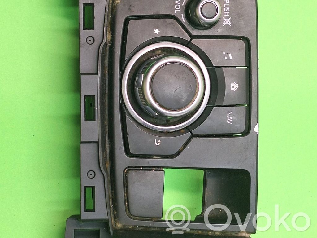Mazda 6 Head unit multimedia control 