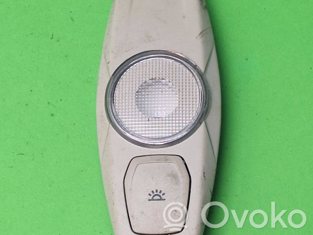 Ford Mondeo MK V Galinių vietų apšvietimo žibintas 