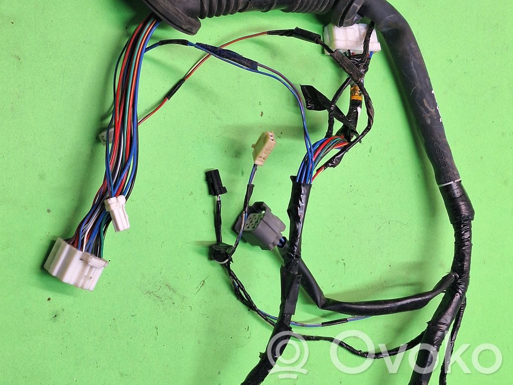 Subaru Forester SH Cableado de puerta delantera 