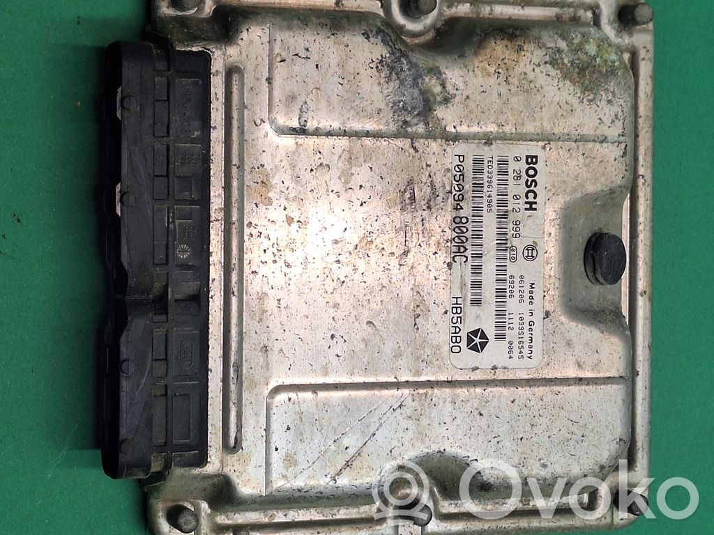 Chrysler Voyager Engine control unit/module 