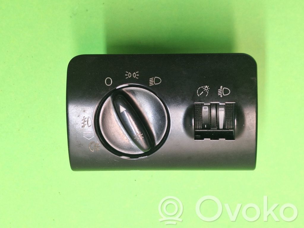 Audi A6 S6 C5 4B Light switch 