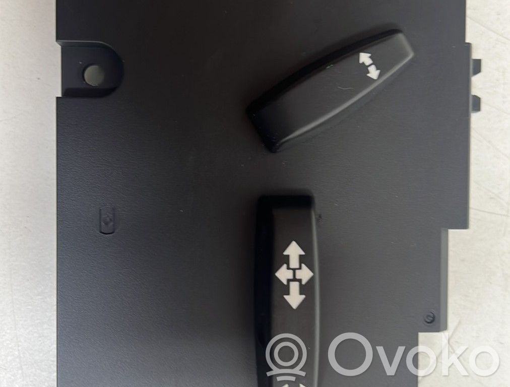 Volvo V70 Seat control switch 