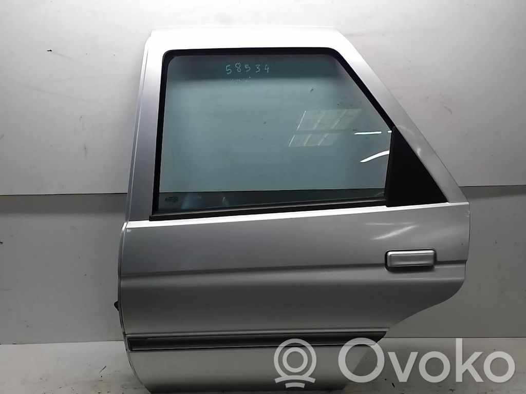 Ford Orion Puerta trasera 