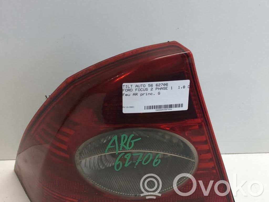 Ford Focus Aizmugurējais lukturis virsbūvē 