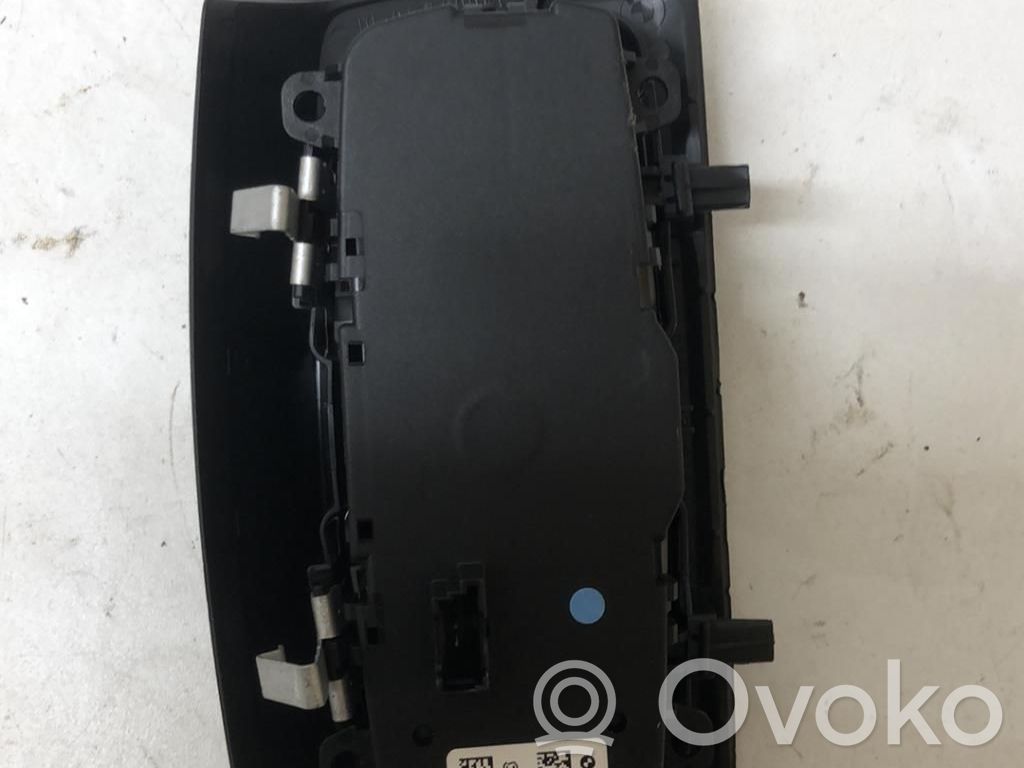 BMW 2 F45 Interruptor de luz 