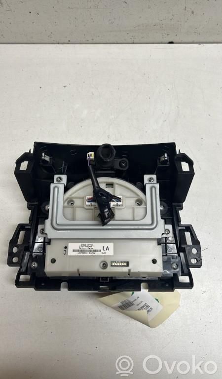 Nissan Note (E12) Climate control unit 