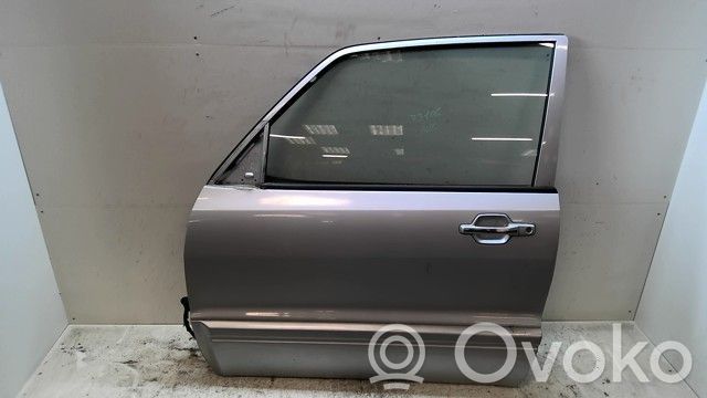 Mitsubishi Pajero Drzwi przednie 