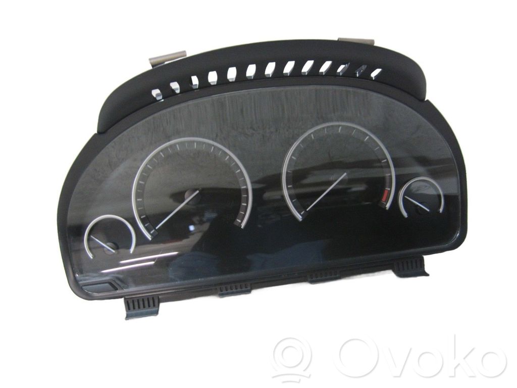 BMW X3 F25 Geschwindigkeitsmesser Cockpit 