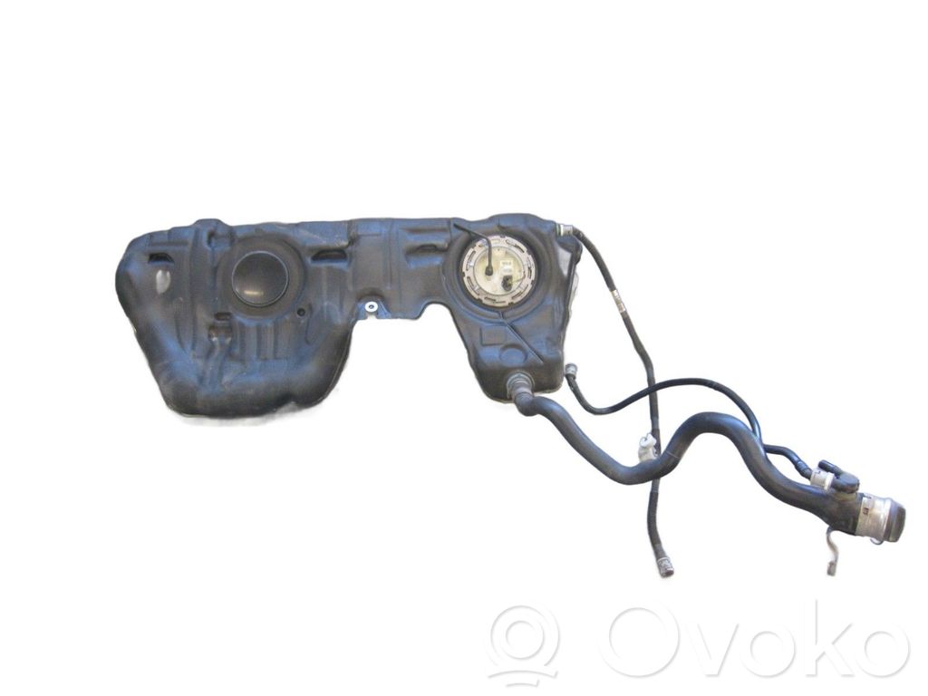 7294608 BMW M4 F82 F83 Fuel tank, €75.00 | RRR