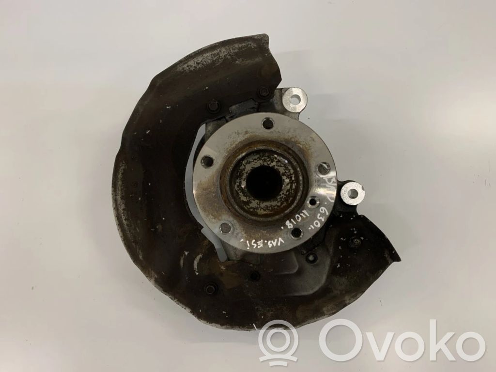 BMW 6 E63 E64 Priekšējā riteņa rumbas vārpstas šarnīrs (stupica, capfa) 
