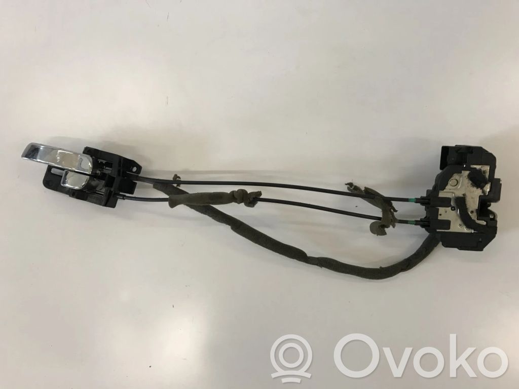 Nissan Qashqai Zamek drzwi tylnych 