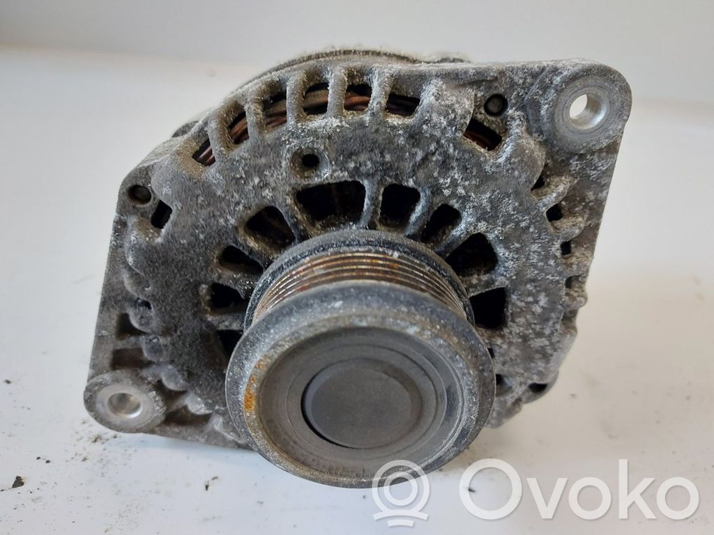 Opel Astra J Ģenerators 