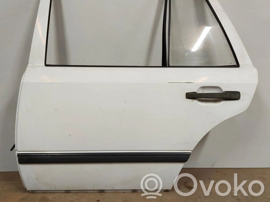Mercedes-Benz E W124 Aizmugurējās durvis 