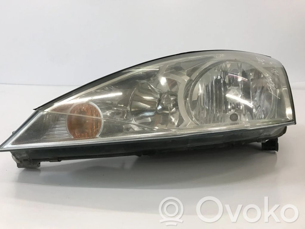 Ford Focus Priekšējais lukturis 