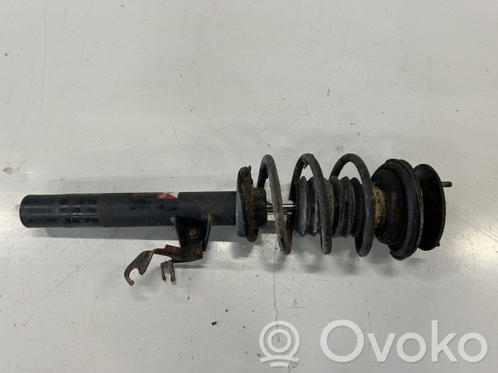 BMW 3 E90 E91 Priekšpusē amortizators 