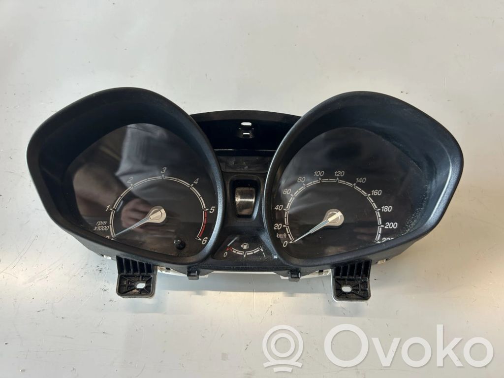 Ford Fiesta Geschwindigkeitsmesser Cockpit 