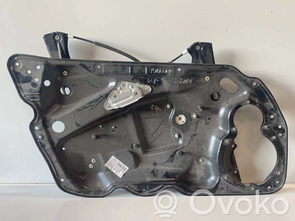 Volkswagen PASSAT B6 Macara ușă față cu motor 