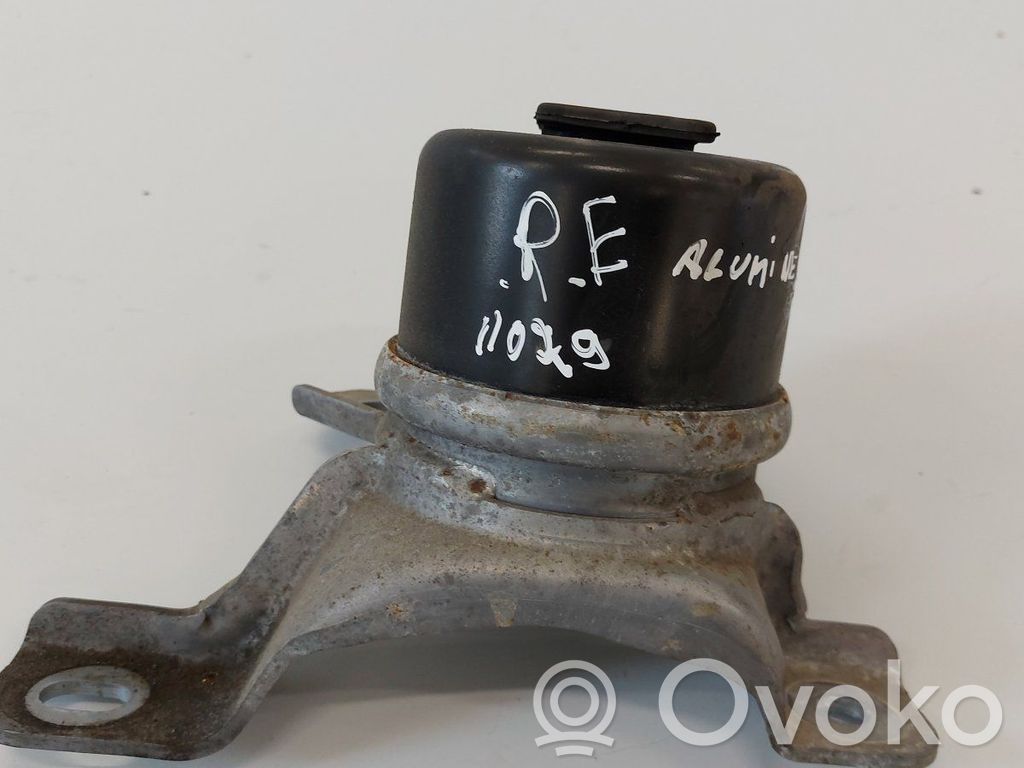 Engine mount bracket   30636633,30636633,30636633