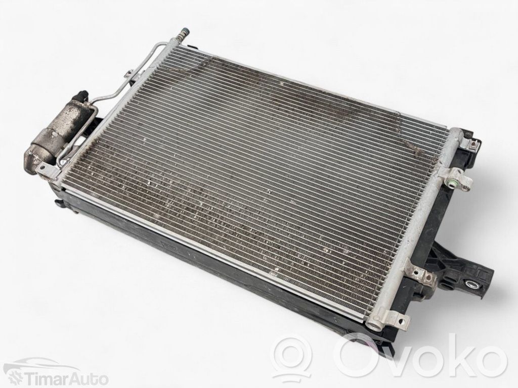 Volvo XC70 Radiatora komplekts 