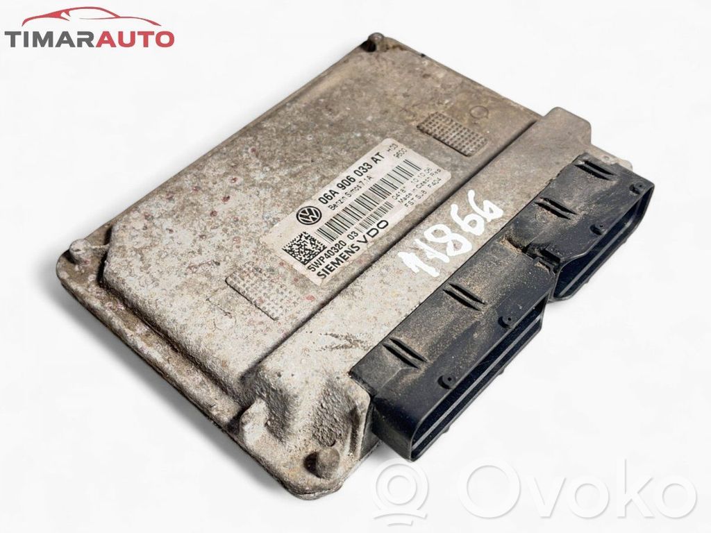 Volkswagen PASSAT B6 Engine control unit/module 