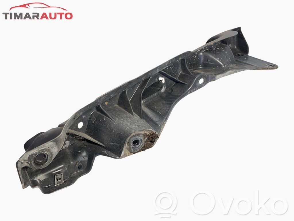 Renault Kangoo II Uchwyt / Mocowanie błotnika przedniego 