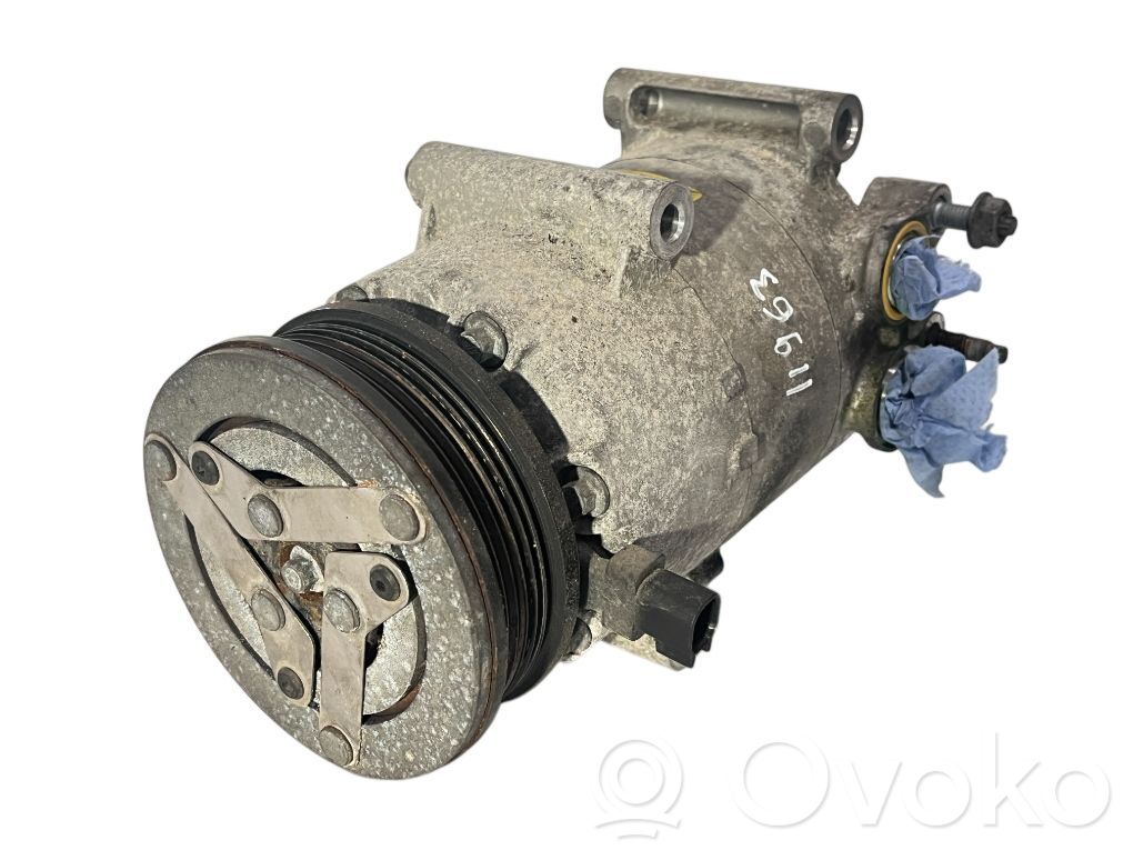 Ford Focus ST Air conditioning (A/C) compressor (pump) 