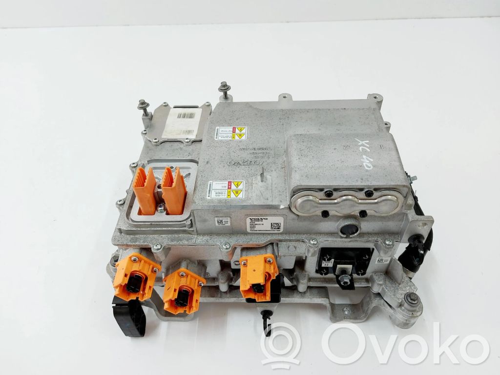 Inversor/convertidor de voltaje   32335618