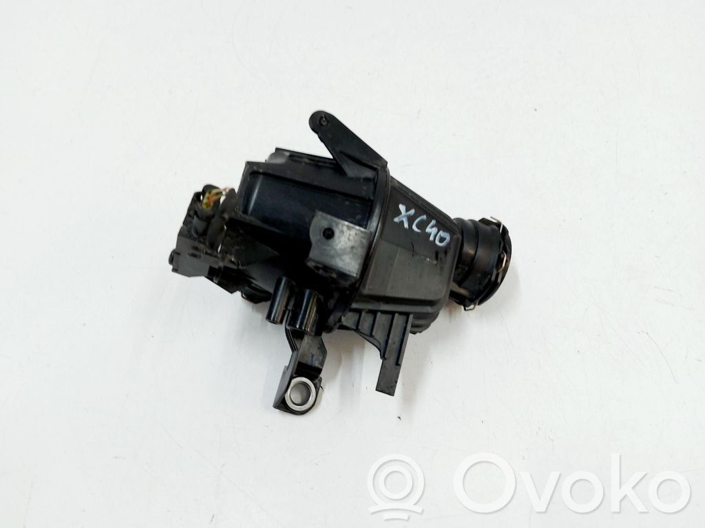 Volvo XC40 Conductă/furtun admisie aer 