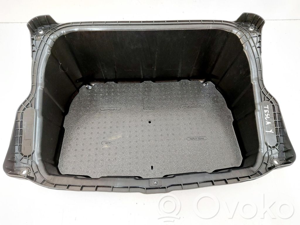 Tesla Model Y Galinė kėbulo dalis 