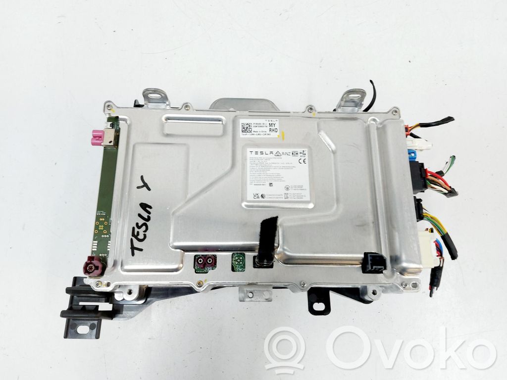 Tesla Model Y Muut ohjainlaitteet/moduulit 