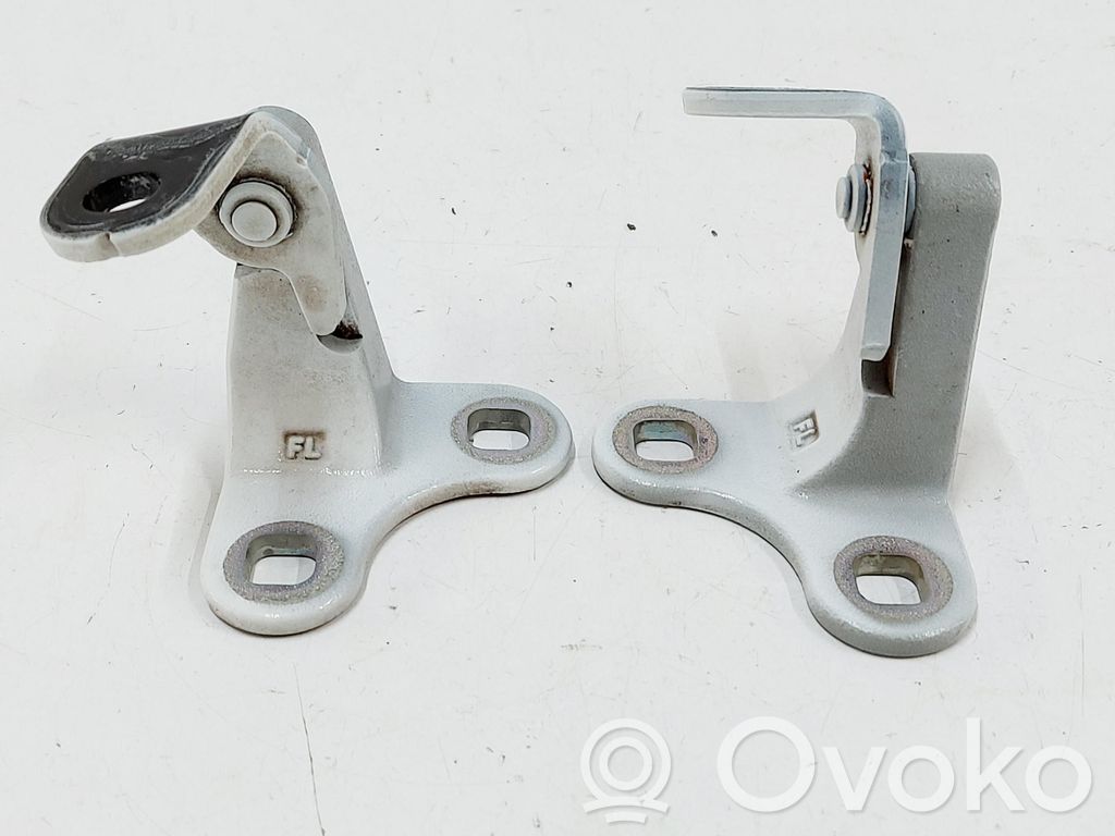 Front door hinge set   149749200C,149749200C