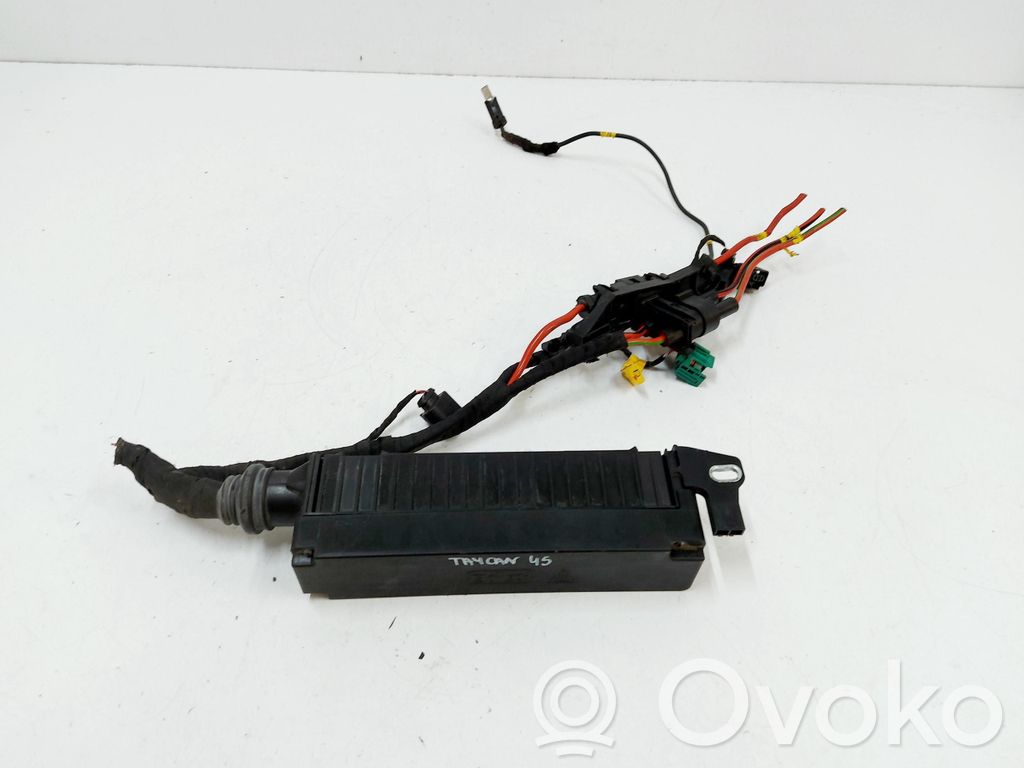 Porsche Taycan 9J1 Tapa de caja de fusibles 