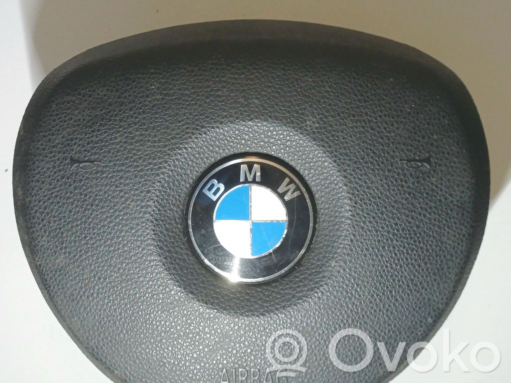 BMW 1 E81 E87 Vairo oro pagalvė 