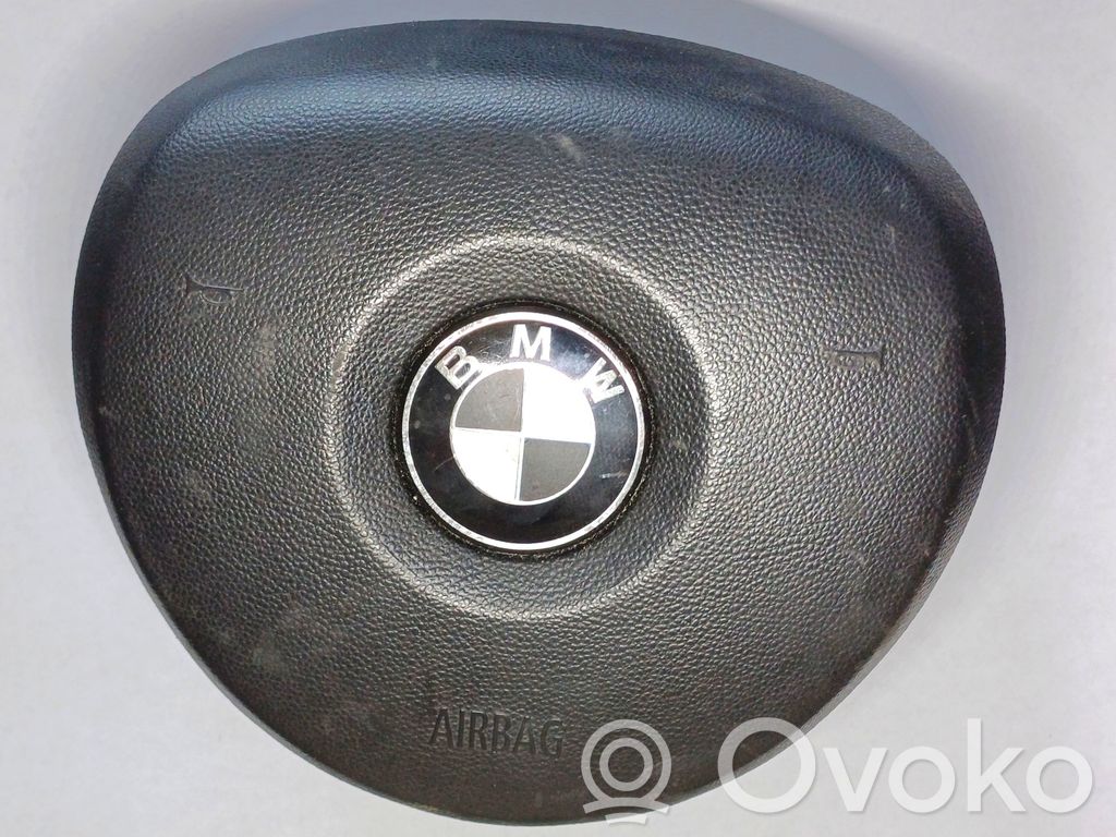 BMW 3 E90 E91 Vairo oro pagalvė 