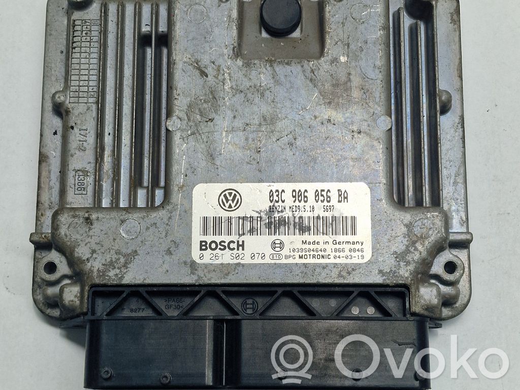 Volkswagen Golf V Engine control unit/module 