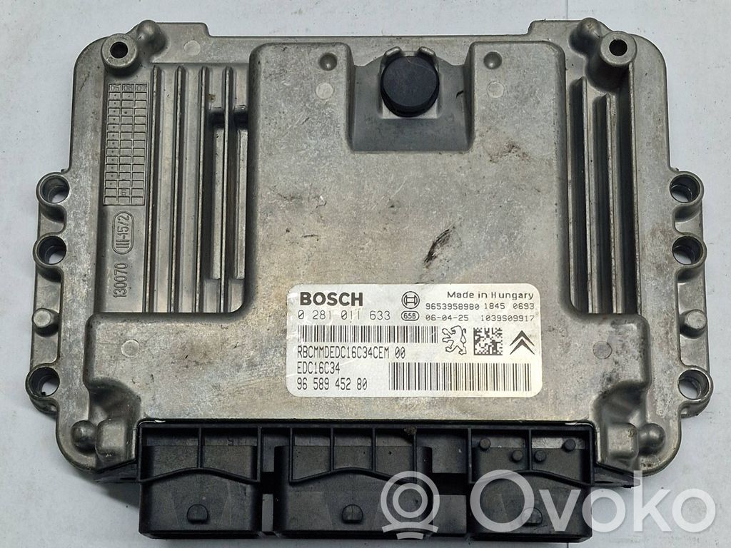 Peugeot 407 Engine control unit/module 