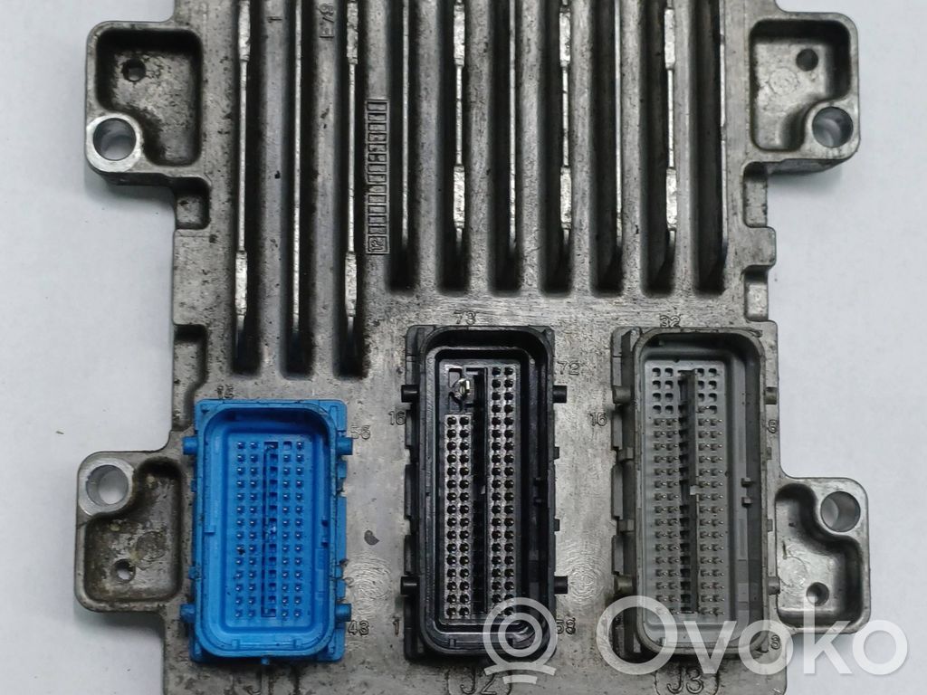 Opel Astra J Engine control unit/module 