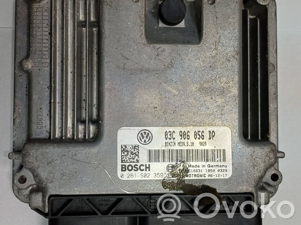 Volkswagen Golf V Engine control unit/module 