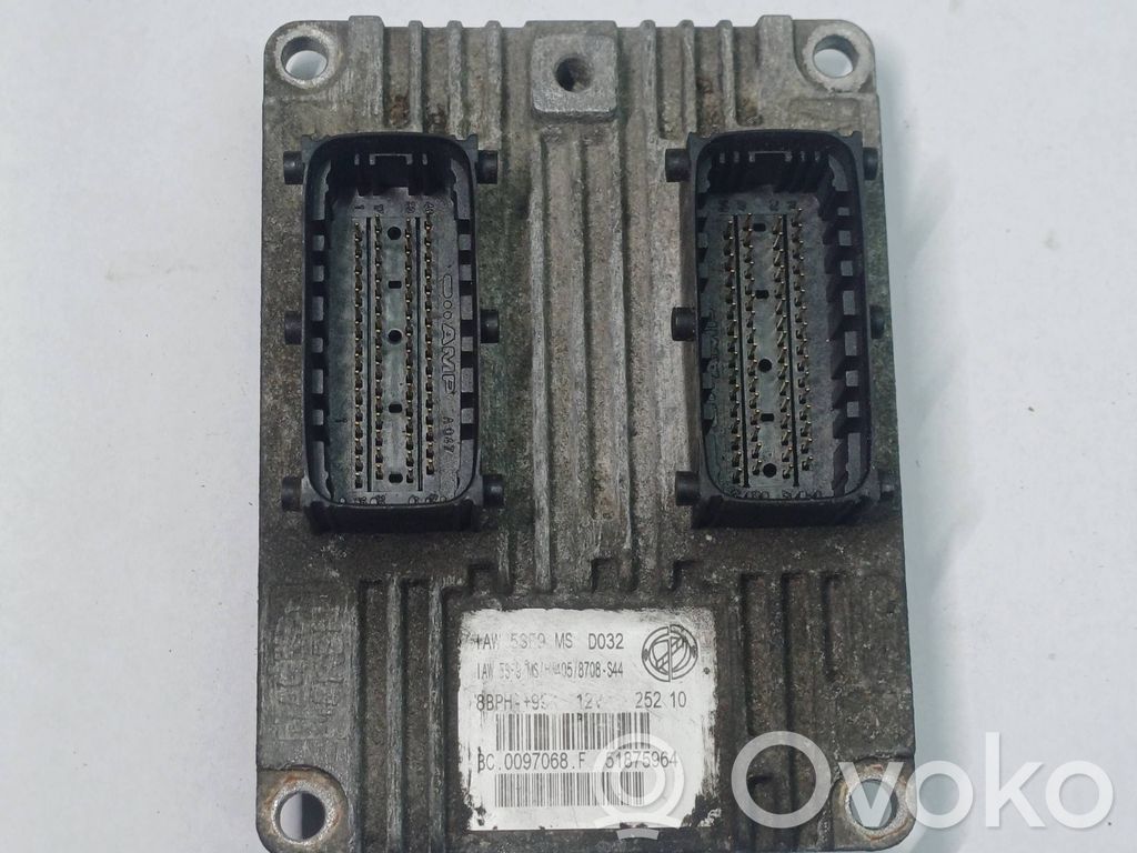 Fiat 500 Engine control unit/module 