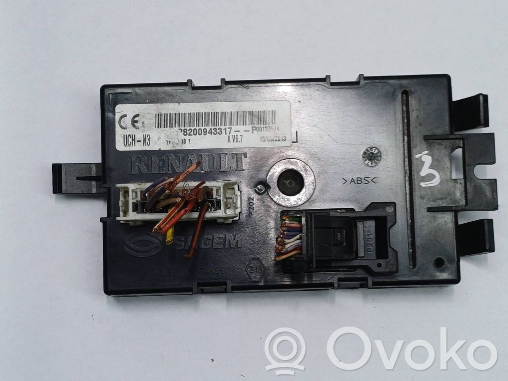 Renault Trafic II (X83) Comfort/convenience module 