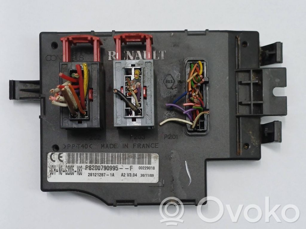 Renault Trafic II (X83) Comfort/convenience module 