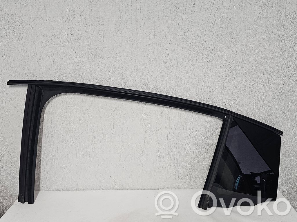Tesla Model X Основное стекло задних дверей 