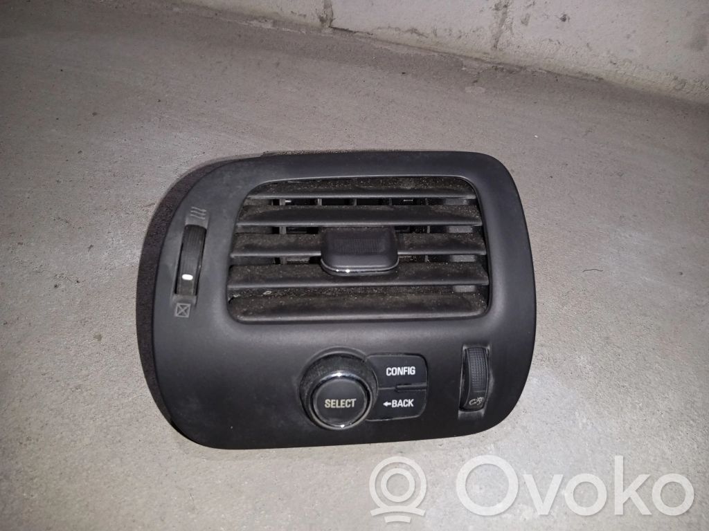 Chevrolet Volt I Dysze / Kratki nawiewu deski rozdzielczej 