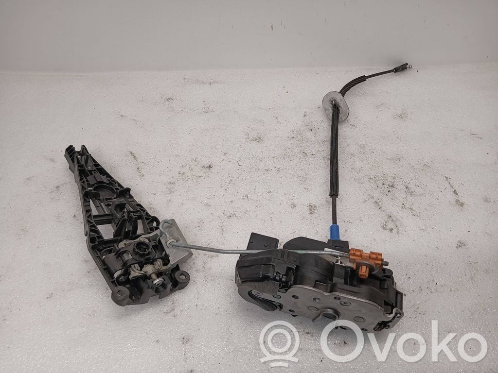 Chevrolet Volt I Priekšpusē slēdzene 