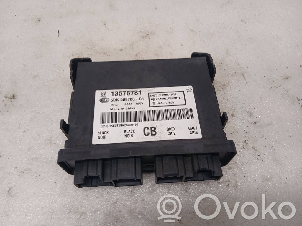 Chevrolet Volt I Keyless (KESSY) go control unit/module 